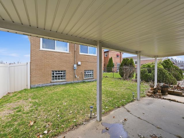 8000 S Wentworth Avenue, Chicago, IL 60620