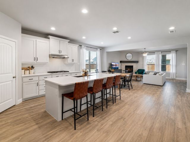 405 Rosie Court, Argyle, TX 76226