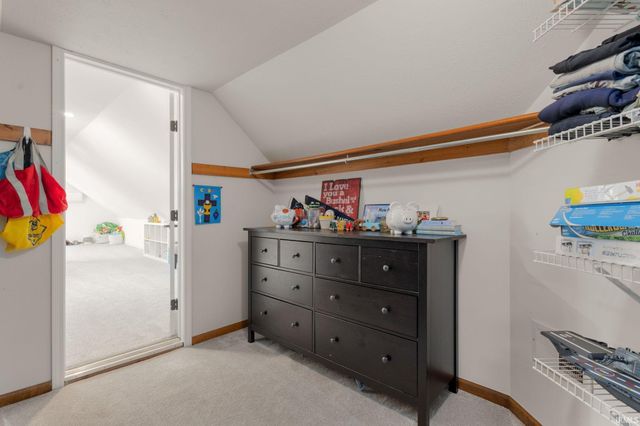 51460 Turnwood Lane, Granger, IN 46530