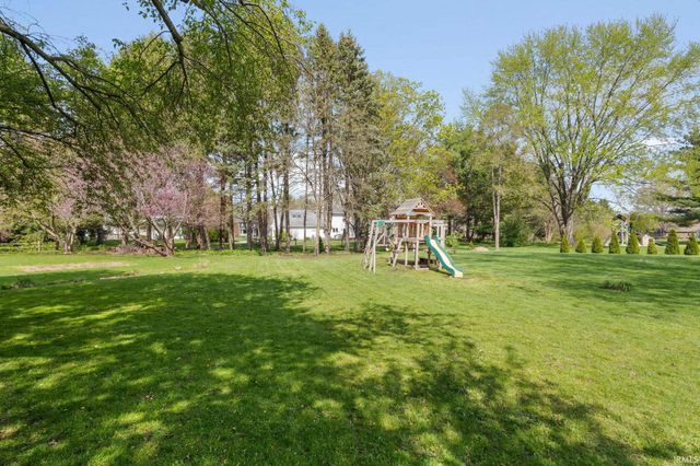 51460 Turnwood Lane, Granger, IN 46530