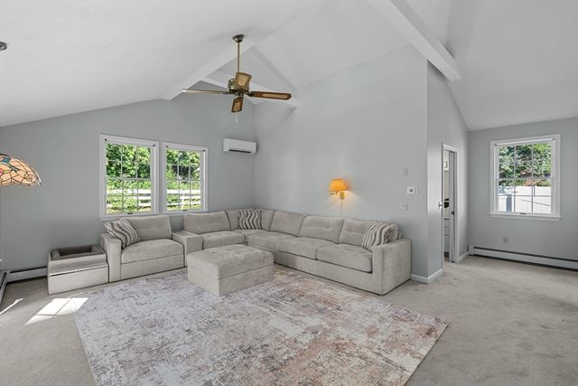 17 Stone Ave, Shrewsbury, MA 01545