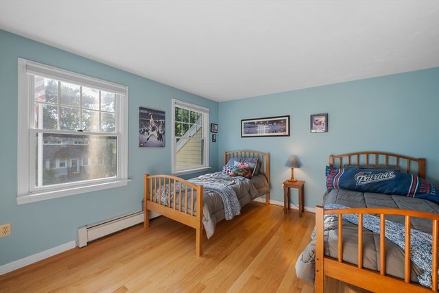 17 Stone Ave, Shrewsbury, MA 01545