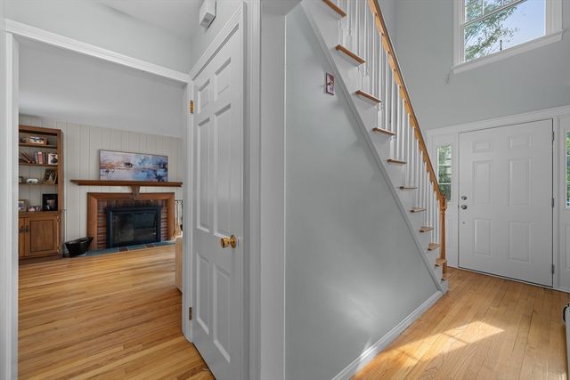 17 Stone Ave, Shrewsbury, MA 01545