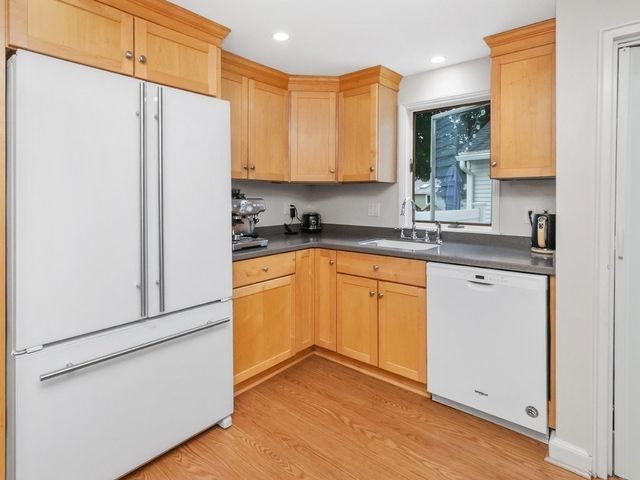 22 Abbott Road, Waltham, MA 02452