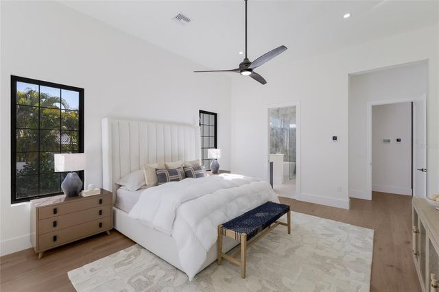 329 BIRD KEY DRIVE, Sarasota, FL 34236