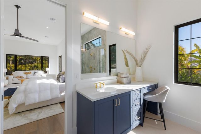 329 BIRD KEY DRIVE, Sarasota, FL 34236