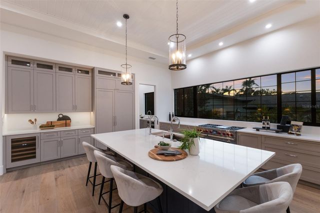 329 BIRD KEY DRIVE, Sarasota, FL 34236