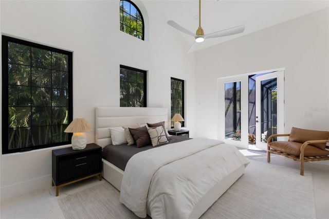 329 BIRD KEY DRIVE, Sarasota, FL 34236