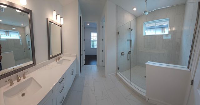 1112 SEAGRAPE DRIVE, Ruskin, FL 33570