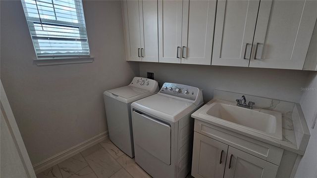 1112 SEAGRAPE DRIVE, Ruskin, FL 33570