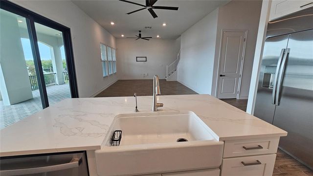 1112 SEAGRAPE DRIVE, Ruskin, FL 33570