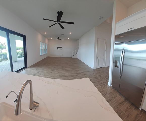1112 SEAGRAPE DRIVE, Ruskin, FL 33570