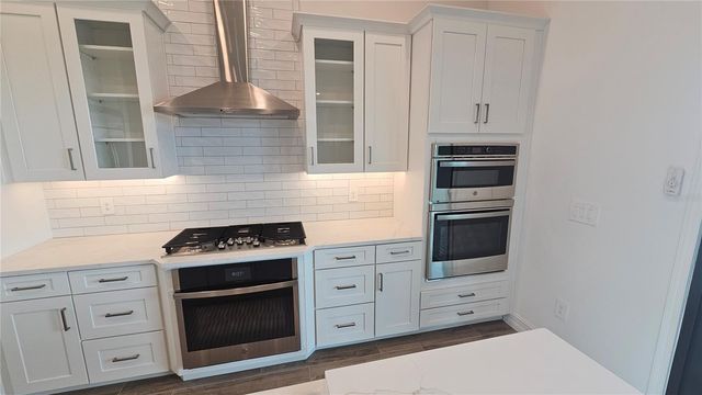 1112 SEAGRAPE DRIVE, Ruskin, FL 33570