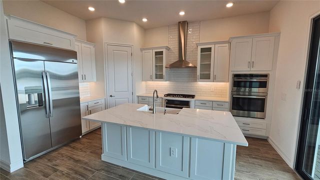 1112 SEAGRAPE DRIVE, Ruskin, FL 33570