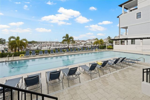 1112 SEAGRAPE DRIVE, Ruskin, FL 33570