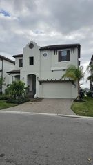 1112 SEAGRAPE DRIVE, Ruskin, FL 33570