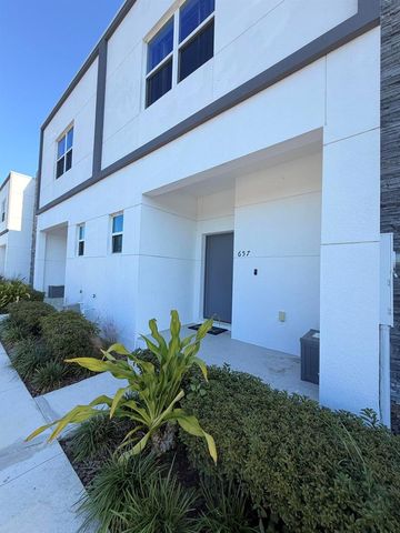 653 Trikomo Drive, Davenport, FL 33896
