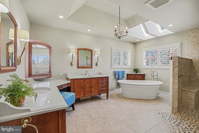 780 BRUSHTOWN RD, Ambler, PA 19002