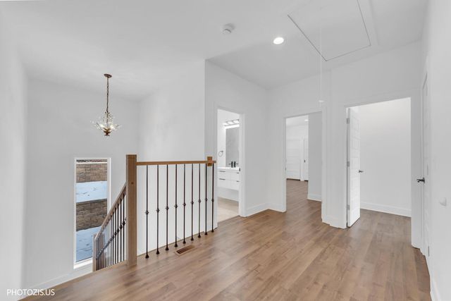 615 Harper Drive, Algonquin, IL 60102