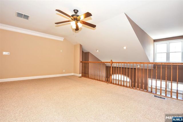 12 Debruyle Court 806, Hawthorne, NJ 07506