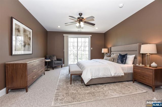 12 Debruyle Court 806, Hawthorne, NJ 07506