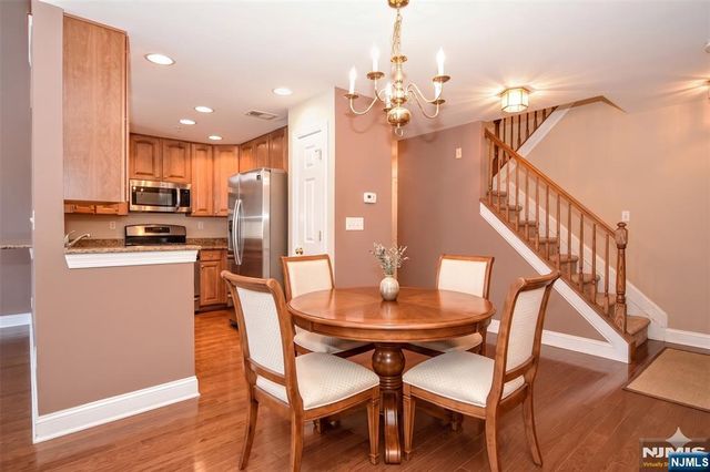 12 Debruyle Court 806, Hawthorne, NJ 07506