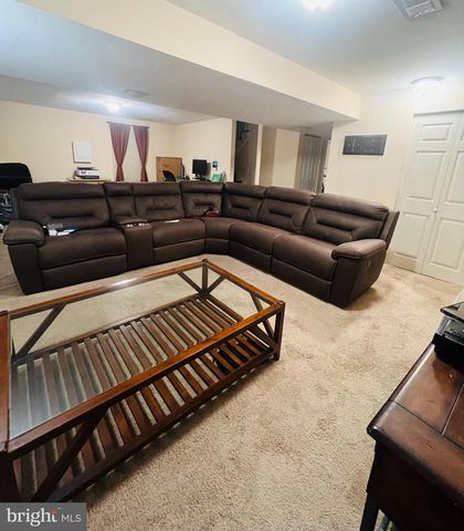 8414 GRANDHAVEN AVE, Upper Marlboro, MD 20772