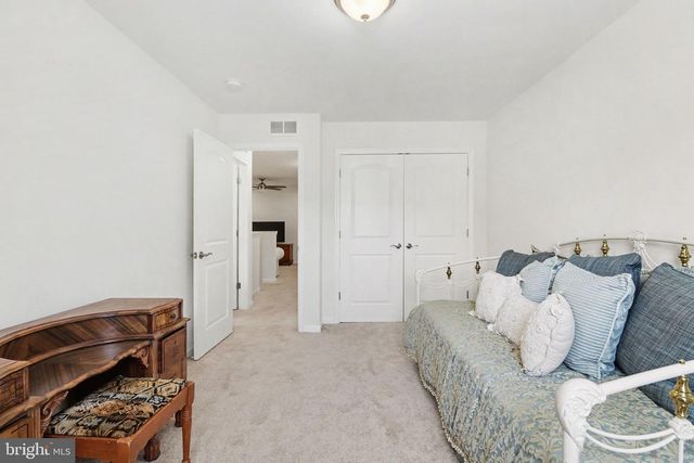 4305 STONELEIGH CT, Harrisburg, PA 17112