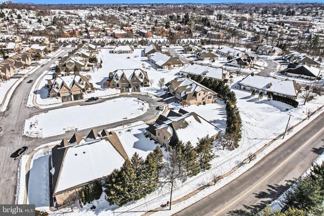 4305 STONELEIGH CT, Harrisburg, PA 17112