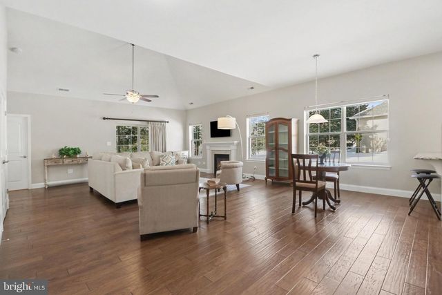 4305 STONELEIGH CT, Harrisburg, PA 17112