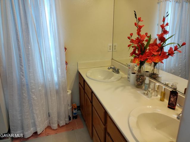 37759 67th Street, Palmdale, CA 93552