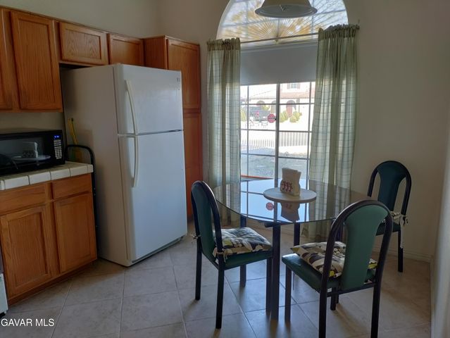 37759 67th Street, Palmdale, CA 93552