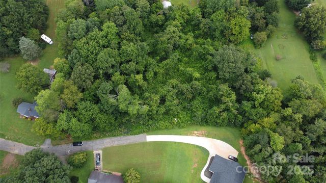 113, 119 Byrd Street, Morganton, NC 28655