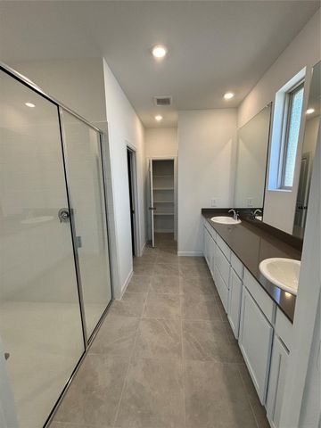 6343 Emerald Clover Drive, Katy, TX 77493