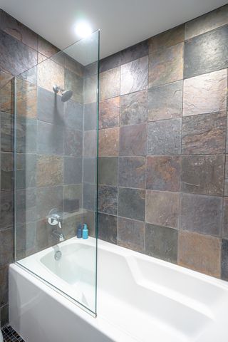 240 E Illinois Street 1606, Chicago, IL 60611