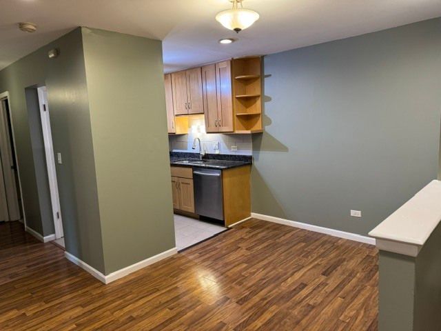 247 N Neltnor Boulevard E2D, West Chicago, IL 60185
