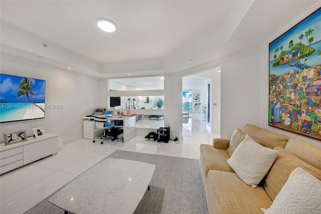 3301 NE 183rd Street 2007, Aventura, FL 33160