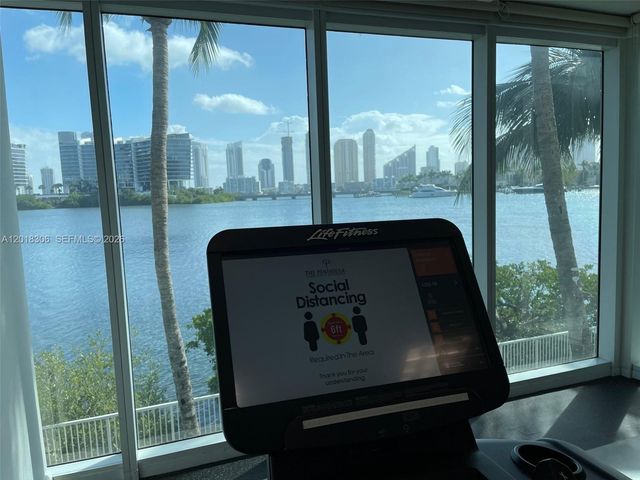 3301 NE 183rd Street 2007, Aventura, FL 33160