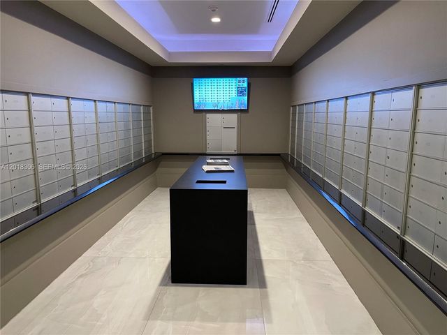 3301 NE 183rd Street 2007, Aventura, FL 33160