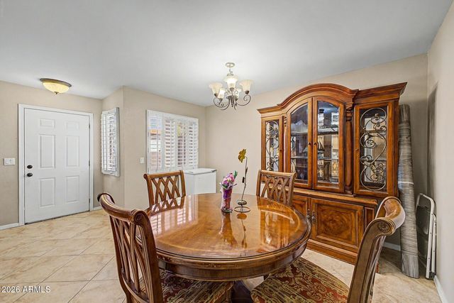 4760 W VIA CYNTHIA Drive, Glendale, AZ 85301