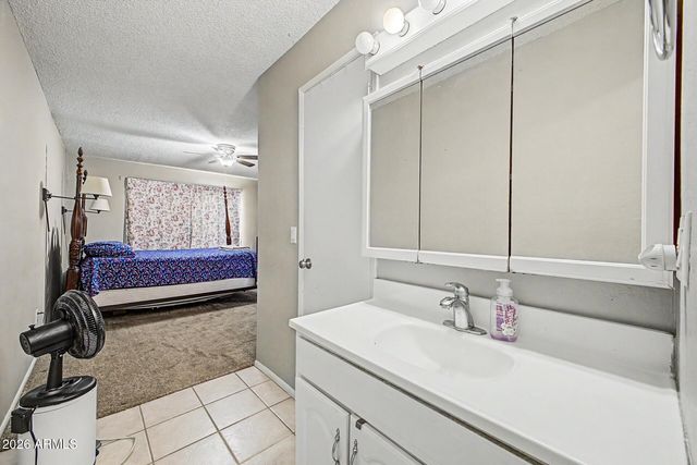 4760 W VIA CYNTHIA Drive, Glendale, AZ 85301