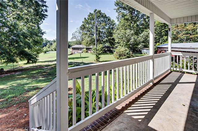 757 Crestview Church Road, Asheboro, NC 27205