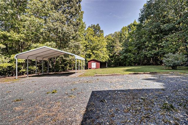 757 Crestview Church Road, Asheboro, NC 27205