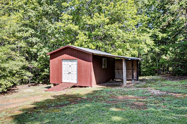 757 Crestview Church Road, Asheboro, NC 27205