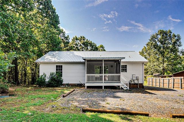 757 Crestview Church Road, Asheboro, NC 27205
