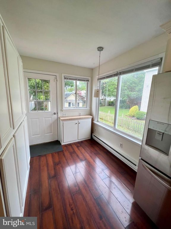 Image 25 of property listing at 309 MIDDLE BLVD, Salisbury, MD 21801