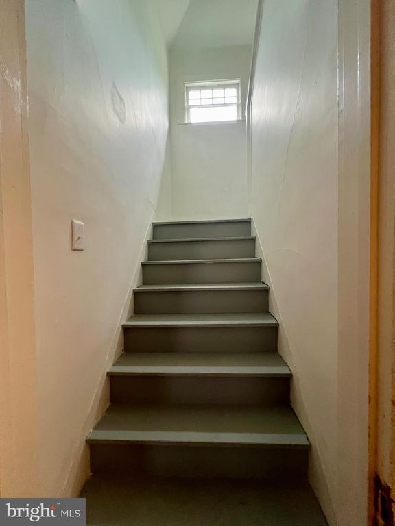 Image 56 of property listing at 309 MIDDLE BLVD, Salisbury, MD 21801