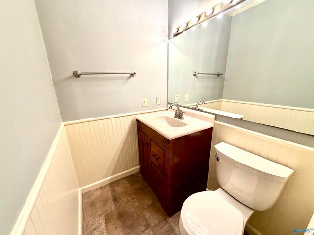 208 Woodley Terrace, Boaz, AL 35957