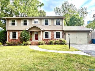 208 Woodley Terrace, Boaz, AL 35957