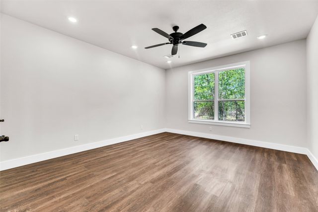 391 Slate Rock Road, Ennis, TX 75119